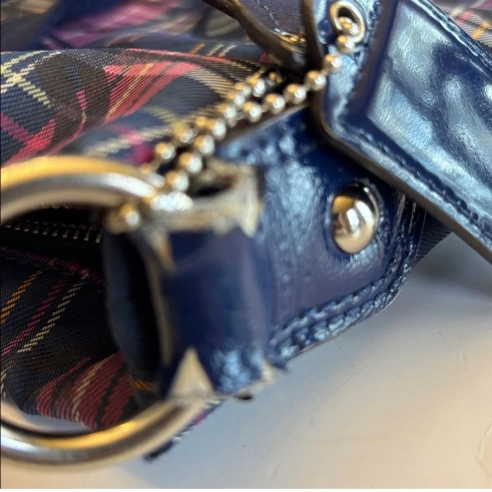 Coach Poppy Y2K 2000 Tartan Plaid EUC
Shoulder Bag  EUC - Picture 10 of 13